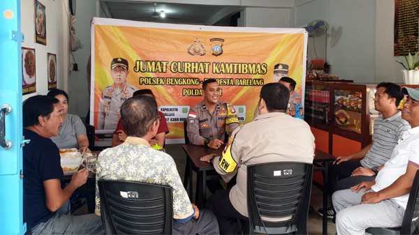 Jumat Curhat