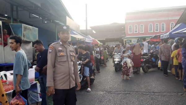 Pasar Tumpah