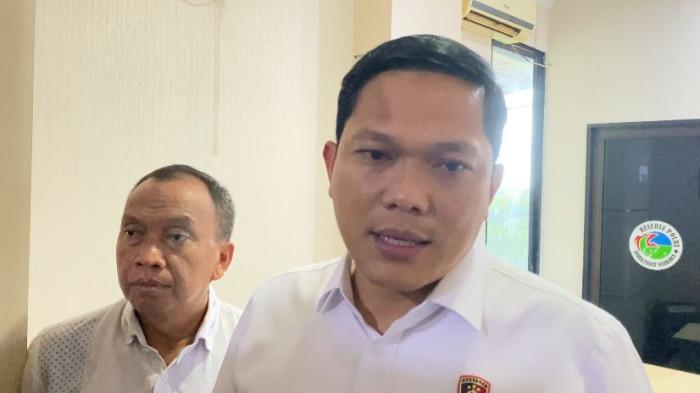 Direktur-Narkoba-Polda-Kepri-Kombes-Pol-Anggoro-Wicaksono DJ, Sekretaris, dan Pegawai Imigrasi Batam Terlibat Narkoba Cair! Polda Kepri Bongkar Modus Baru Lewat Vape