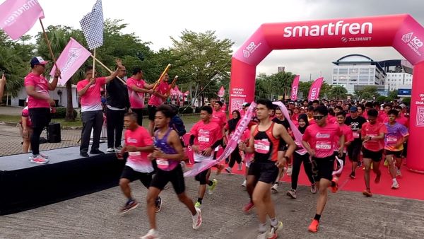 Seru! Smartfren Fun Run 2025 di Batam Jadi Ajang Rayakan Ekspansi Jaringan Terluas di Kepri