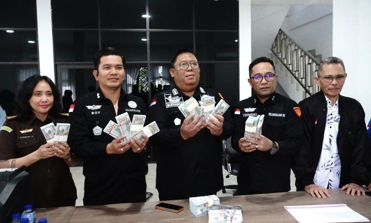 Uang Negara Rp4,4 Miliar Akhirnya Kembali! Kejati Kepri Tindak Tegas Dugaan Korupsi PNBP Kapal di Batam