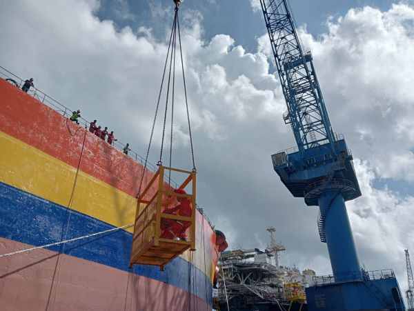 korban kapal tanker federal ii Kapal Tanker Federal II Meledak Lagi di Batam, 10 Pekerja Tewas: Tragedi Serupa Pernah Terjadi Juni Lalu!