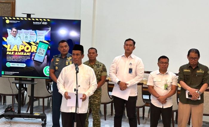 Ironis! Minyak Goreng Impor 4,5 Ton Masuk Batam, Mentan Amran Tegur Pedas Oknum Pelaku (3) Ironis! Minyak Goreng Impor 4,5 Ton Masuk Batam, Mentan Amran Tegur Pedas Oknum Pelaku