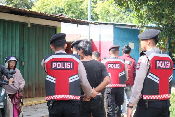 Operasi Terpadu di Batam: 51 Orang Ditangkap di Muka Kuning, Sabu dan Senjata Tajam Disita!