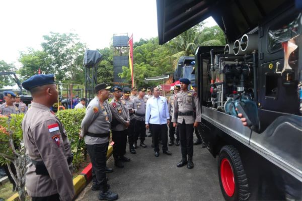 Cuaca Batam Makin Ekstrem! Polda Kepri Kerahkan Pasukan hingga Rantis SAR untuk Amankan Warga