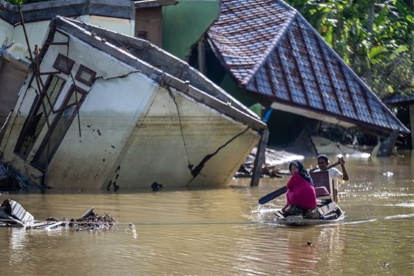 Korban Bencana di Sumatera Tembus 1.100 Jiwa, Ratusan Masih Hilang