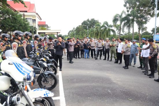 kapolda kepri resmikan operasi lilin 2025 Siaga Penuh Nataru! Polda Kepri Kerahkan Ribuan Personel Amankan Natal 2025 dan Tahun Baru 2026