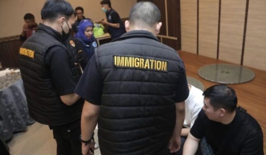Operasi Gabungan di Batam Bongkar Modus Gila Narkoba, Dari Sandal hingga Body Pack