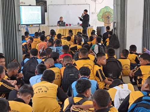 Peringati HPN 2026, PWI Batam Latih 200 Siswa SMP Jadi Jurnalis Muda