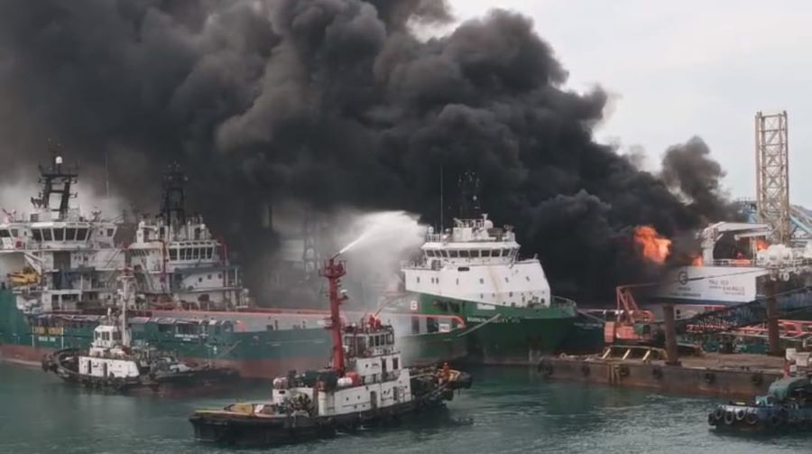 Kutukan di Balik Baja: Kebakaran Ketiga di Galangan Kapal PT ASL Shipyard Batam