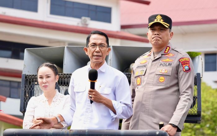 wako amsakar hadapi pendemo sengkuang soal air bersih Warga Tanjung Sengkuang Mengeluh Air Bersih, Pemko dan BP Batam Lakukan Penanganan Darurat
