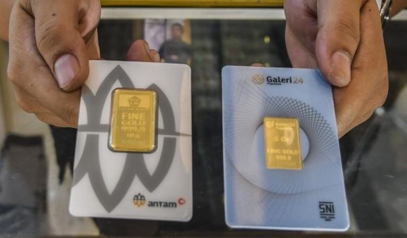 Harga Emas di Pegadaian Batam Stagnan- Cetakan Antam dan Galeri 24 Stabil Harga Emas Pegadaian Batam Hari Ini Naik Tajam! Antam Tembus Rp 3,33 Juta per Gram