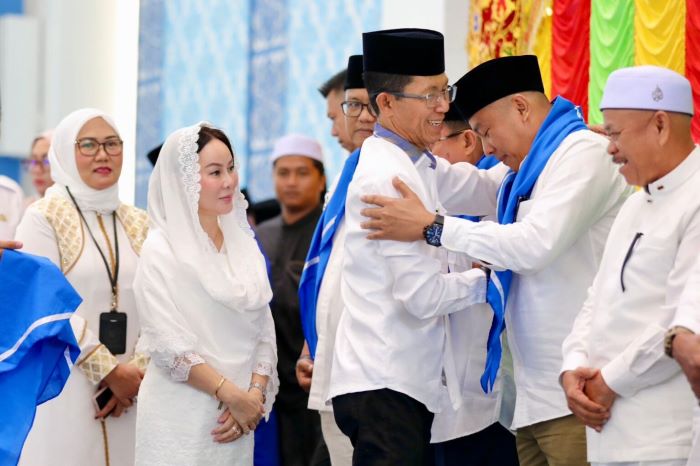 641 Jemaah Haji Batam Resmi Dilepas! Amsakar Achmad Ikut Lewat Jalur Reguler