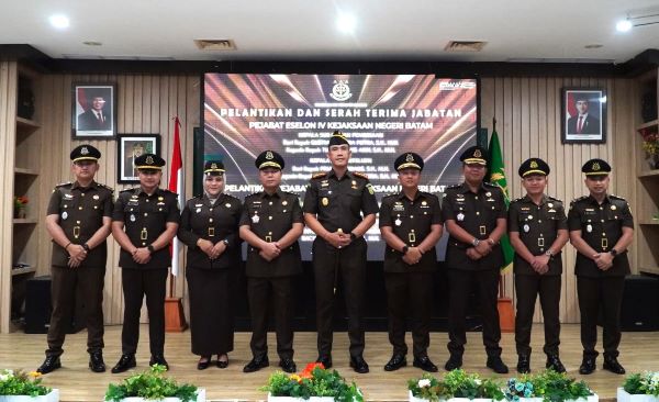 Kejari Batam Rombak Pejabat! Kasi Intel Diganti, Ini Daftar Nama yang Dilantik Kejari Batam Rombak Pejabat! Kasi Intel Diganti, Ini Daftar Nama yang Dilantik