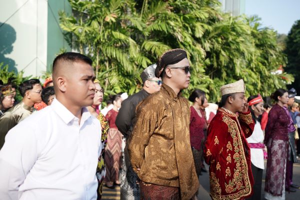 Penuh Warna! Wyndham Panbil Batam Hadirkan Nuansa Nusantara di Upacara HUT RI ke-81