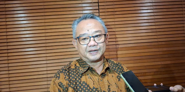 61764654936-menteri