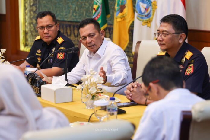 Gubernur Ansar Bongkar PR Besar Kepri: Rokok Ilegal, FTZ, hingga Target 3 Juta Turis